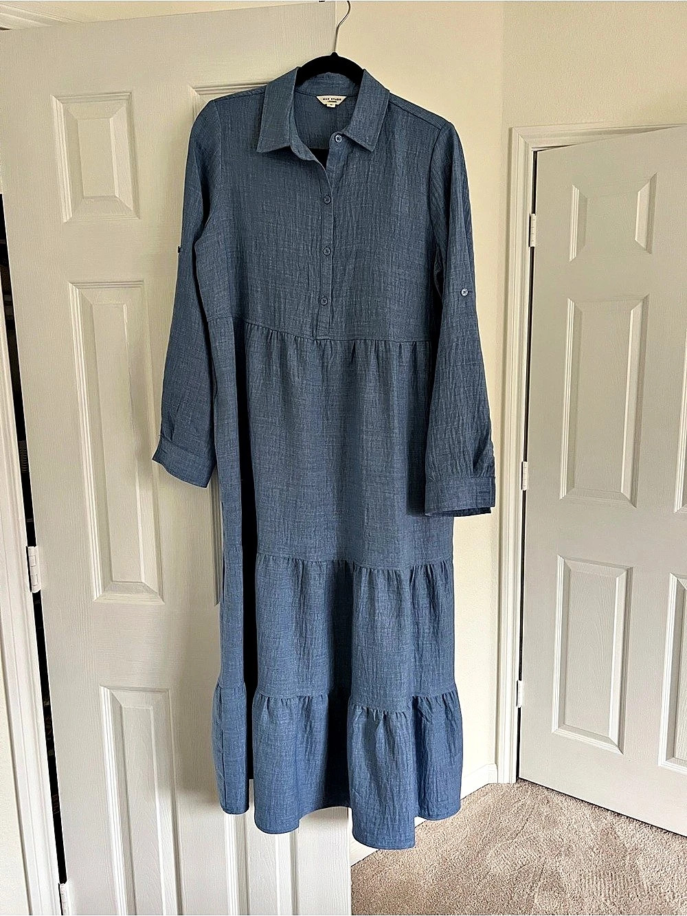 Max Studio London Blue Tiered Maxi Dress Size Medium Like New